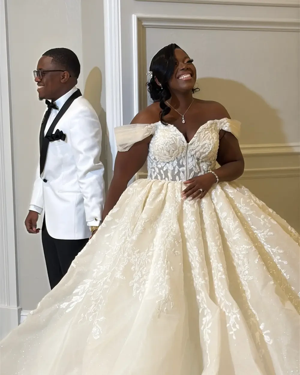 Gallery Image #slidesGrid2